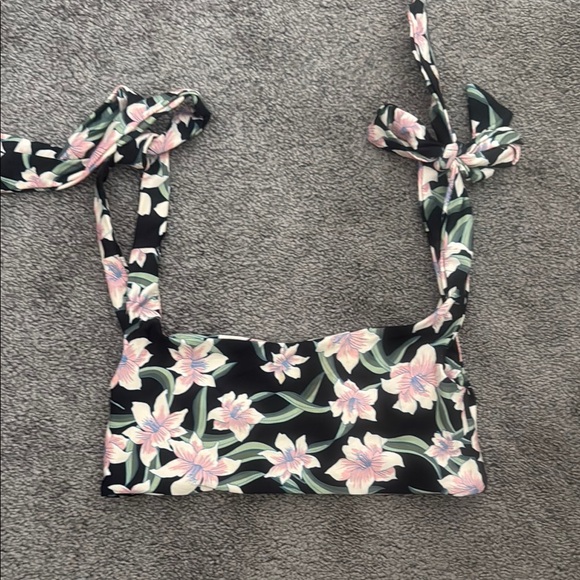 Kasa Kai swimwear bikini top - Picture 1 of 3